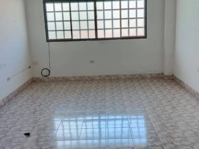 #124 - Oficina para Alquiler en Mérida - L - 1